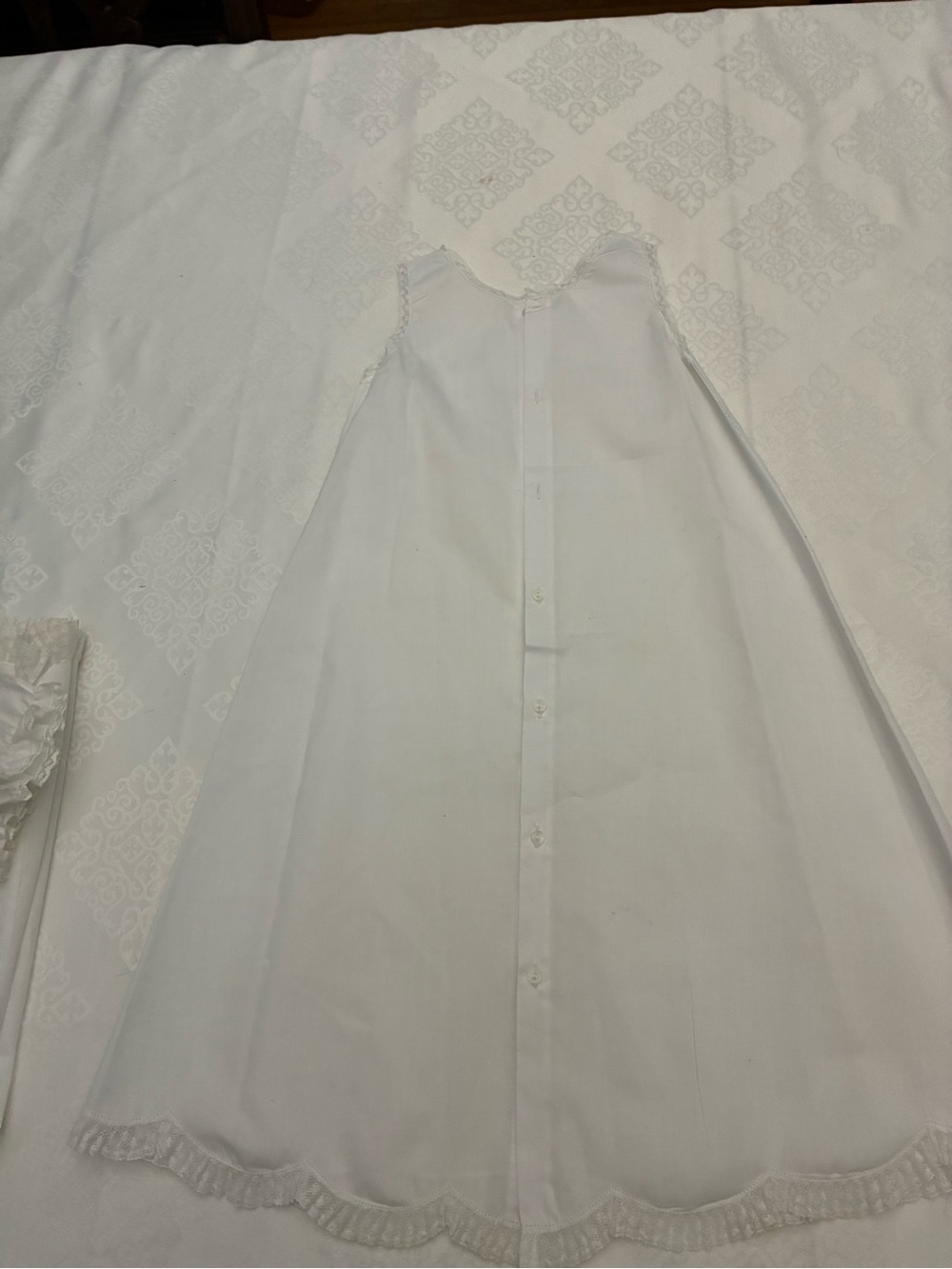 Feltman Brothers new  Christening 2 piece gown - Picture 12 of 15